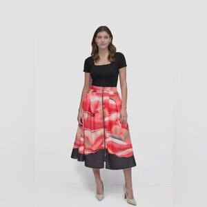 Front Zip Border Abstract Print Skirt